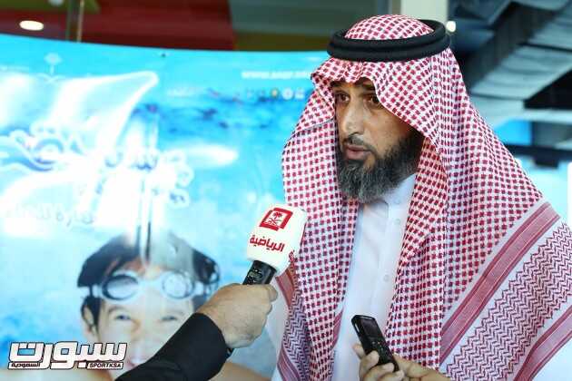 عبدالمحسن الحقباني اثناء لقاءه مع  القناة الرياضية