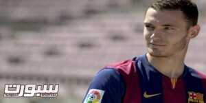 FC Barcelona's new Belgian defender Thomas Vermaelen poses during his official presentation at the Camp Nou stadium in Barcelona on August 10, 2014. Barcelona finally won the race to sign Arsenal defender Thomas Vermaelen. The Spanish club had been battling with Manchester United for the Belgium international's signature over the last few weeks and Luis Enrique's team got their man for a reported fee of £15 million (25 million USD).  AFP PHOTO / JOSEP LAGO        (Photo credit should read JOSEP LAGO/AFP/Getty Images)