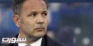 Serbia's head coach Sinisa Mihajlovic looks on during the group A World Cup  qualifying soccer  match between Croatia and Serbia in Zagreb, Croatia, Friday, March 22, 2013. (AP Photo/Darko Bandic)