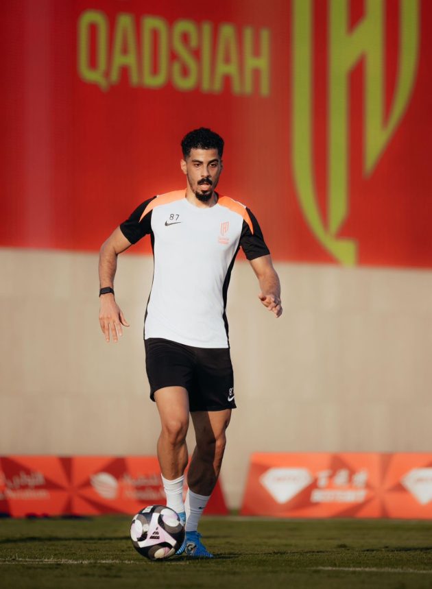 القادسية يختتم استعداداته لمواجهة التعاون في دوري روشن