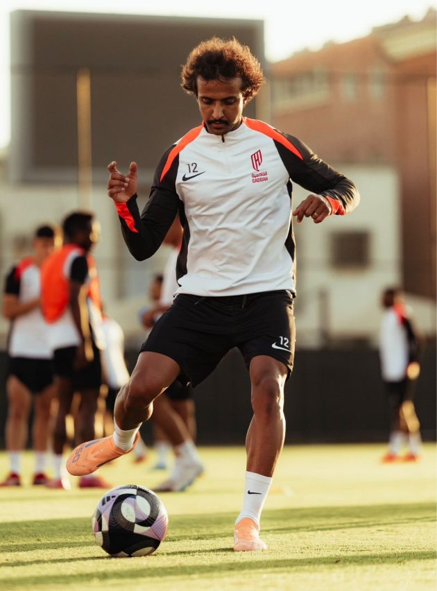 القادسية ينهي تحضيراته ويغادر لمواجهة الأهلي