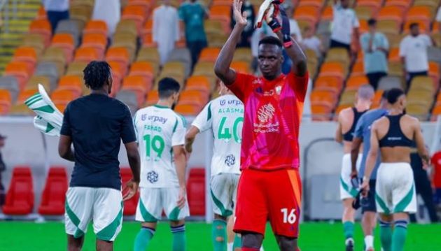 يايسله يختار حارس الأهلي في غياب ميندي