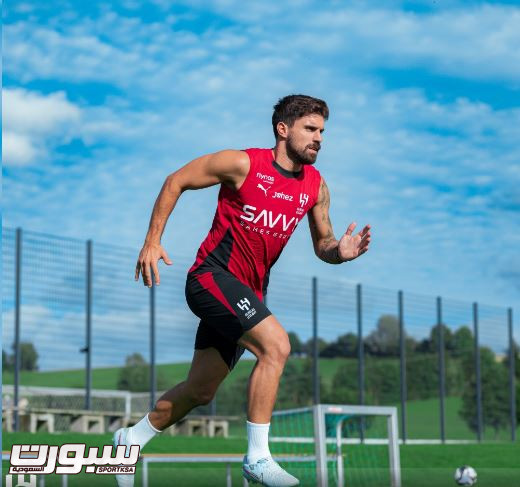 سبب رغبة أموريم في ضم روبن نيفيز