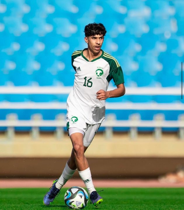 الخليج يوقع مع فيصل البكر