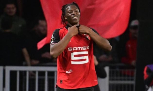 محمد قادر ميتي ينتظم في تدريبات الهلال