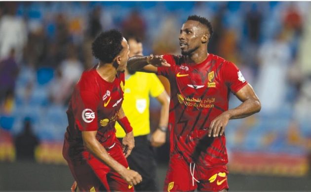 محترف القادسية يتألق في دوري روشن