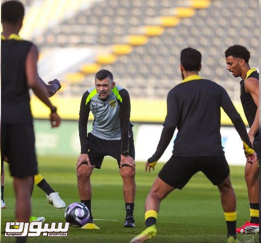 انفجار “بركان” الاتحاد.. كواليس ليلة التمرد على كونسيساو وتدخل “سندي” لإنقاذ الموقف