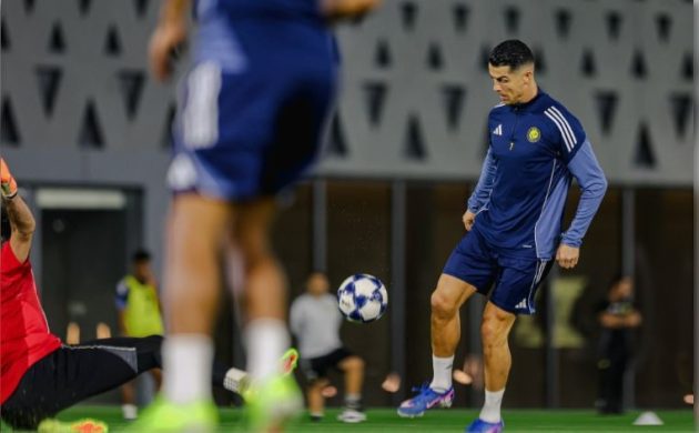 تجاوز آلام “البطن”.. رونالدو يمنح النصر الضوء الأخضر للمشاركة في الموقعة الآسيوية