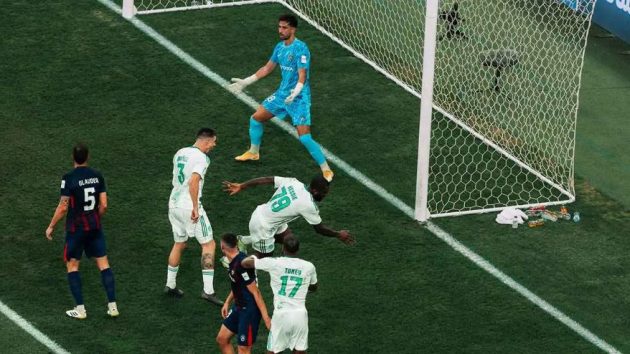 لغز التناقض الأهلاوي.. لماذا يتحول الأهلي إلى “وحش قاري” رغم تعثرات دوري روشن؟