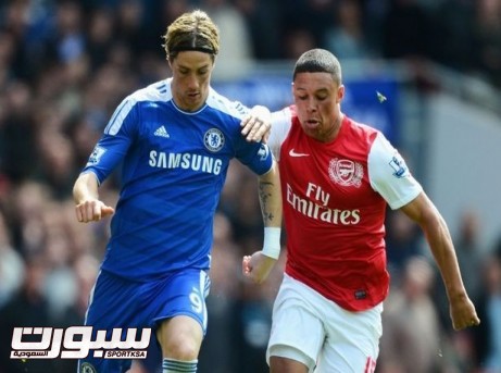 Fernando+Torres-Chelsea-Alex+Oxlade-Chamberlain-+Arsenal+cropped